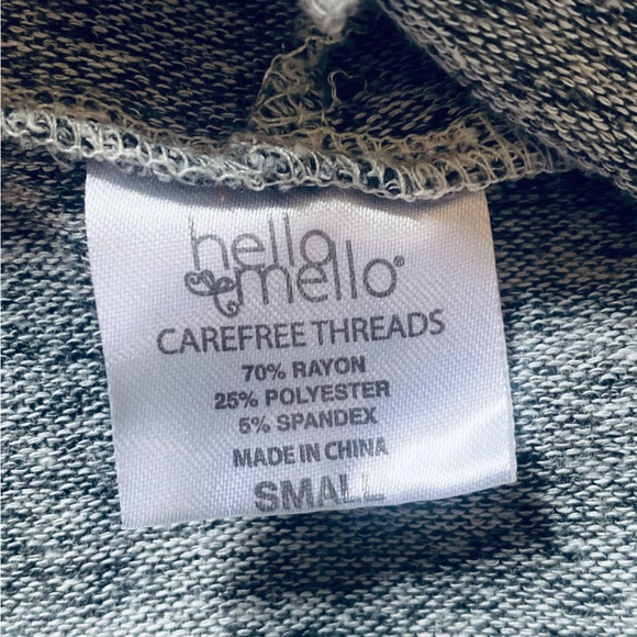 Women’s Small Sweater Hello Mello Gray Hooded Pockets Lightweight Soft Knit - Picture 10 of 11